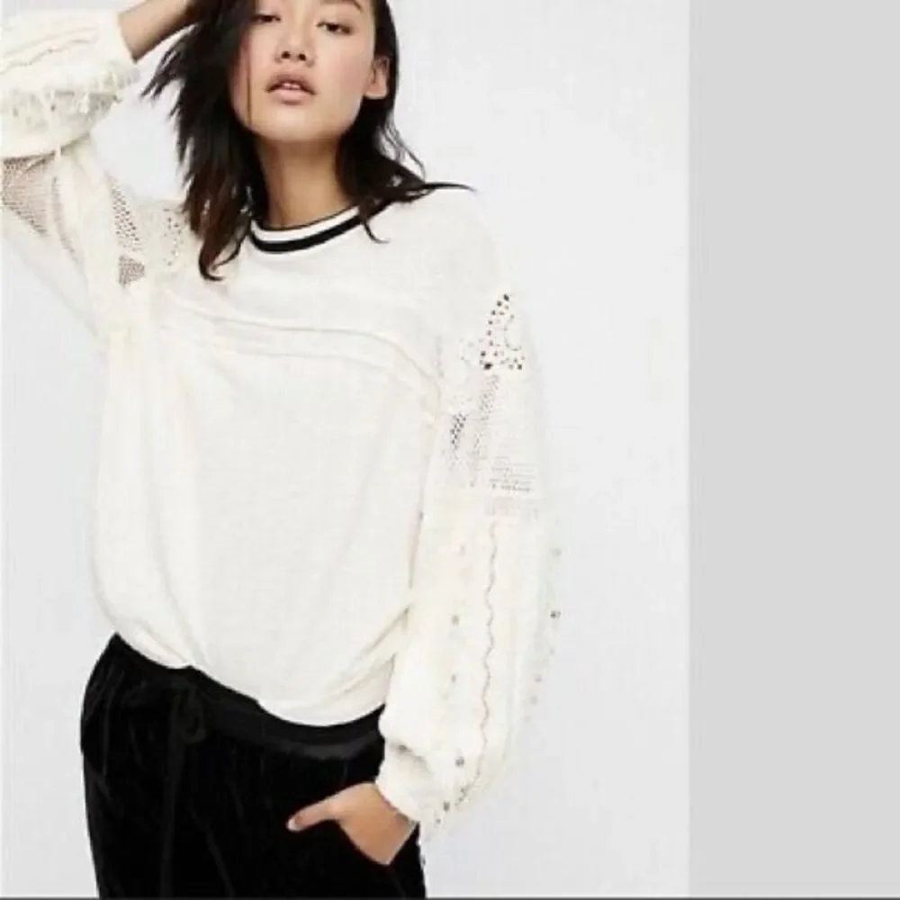 Free People womens Cream Marakesh Embellished Sleeves Blouse New Boho